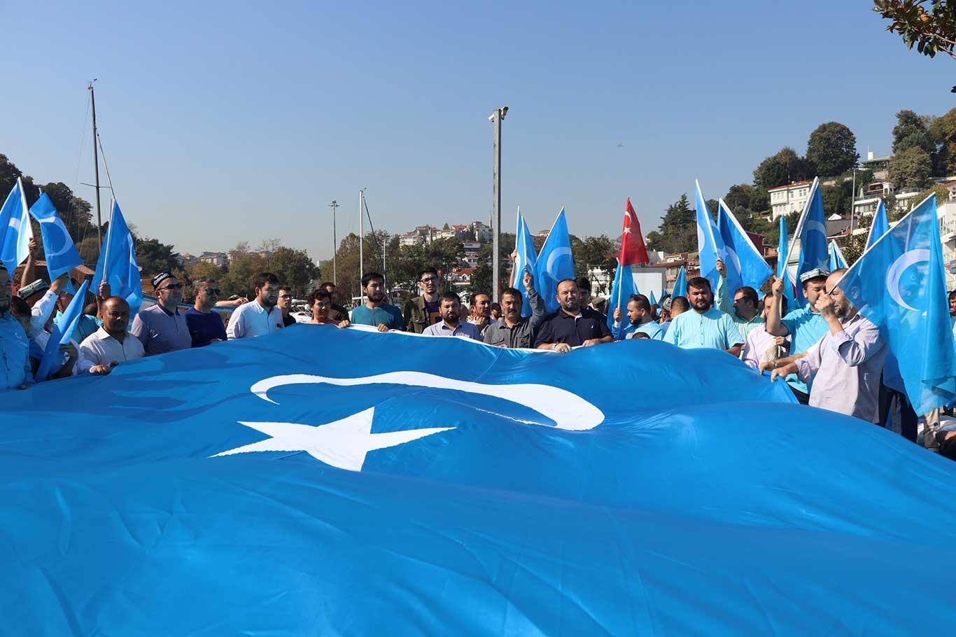Çin 70 yıldır Doğu Türkistan'ı işgal altında tutuyor Çin 70 yıldır Doğu Türkistan'ı işgal altında tutuyor